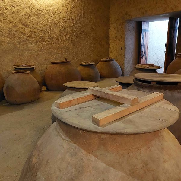 Pequenas Joias de Casablanca: Attilio Mochi e Bodegas RE